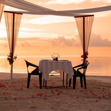 Green Leaf Guest House - Omadhoo Bagian luar foto
