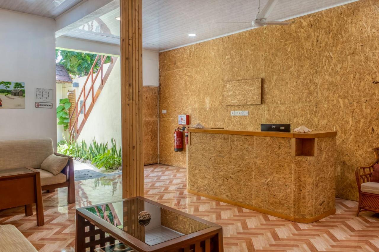 Green Leaf Guest House - Omadhoo Bagian luar foto