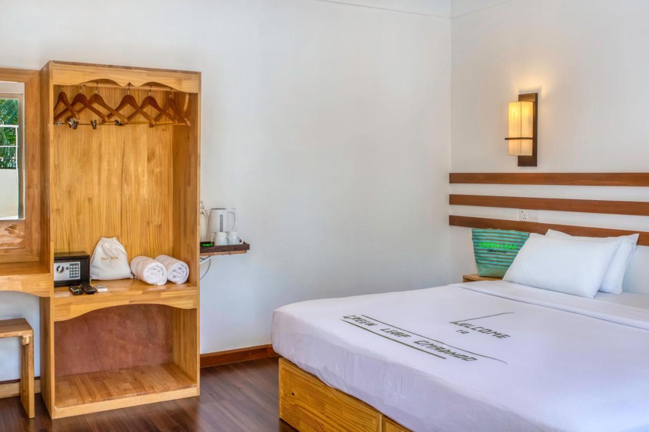Green Leaf Guest House - Omadhoo Bagian luar foto