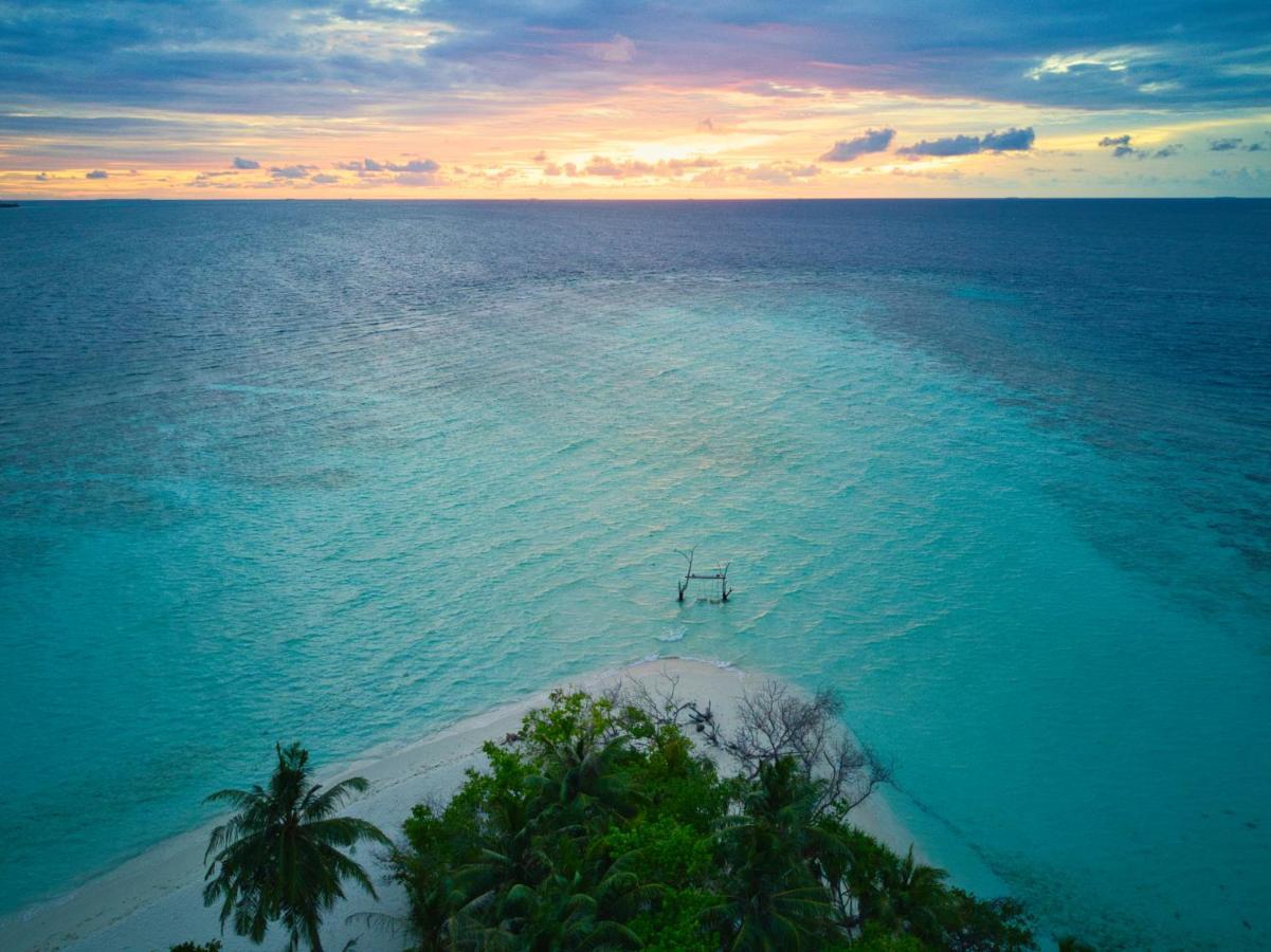 Green Leaf Guest House - Omadhoo Bagian luar foto