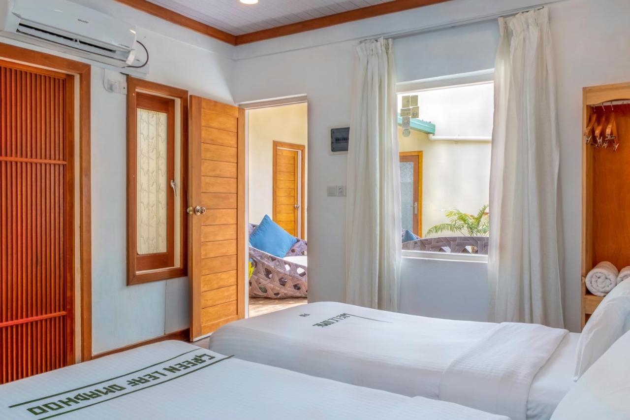 Green Leaf Guest House - Omadhoo Bagian luar foto