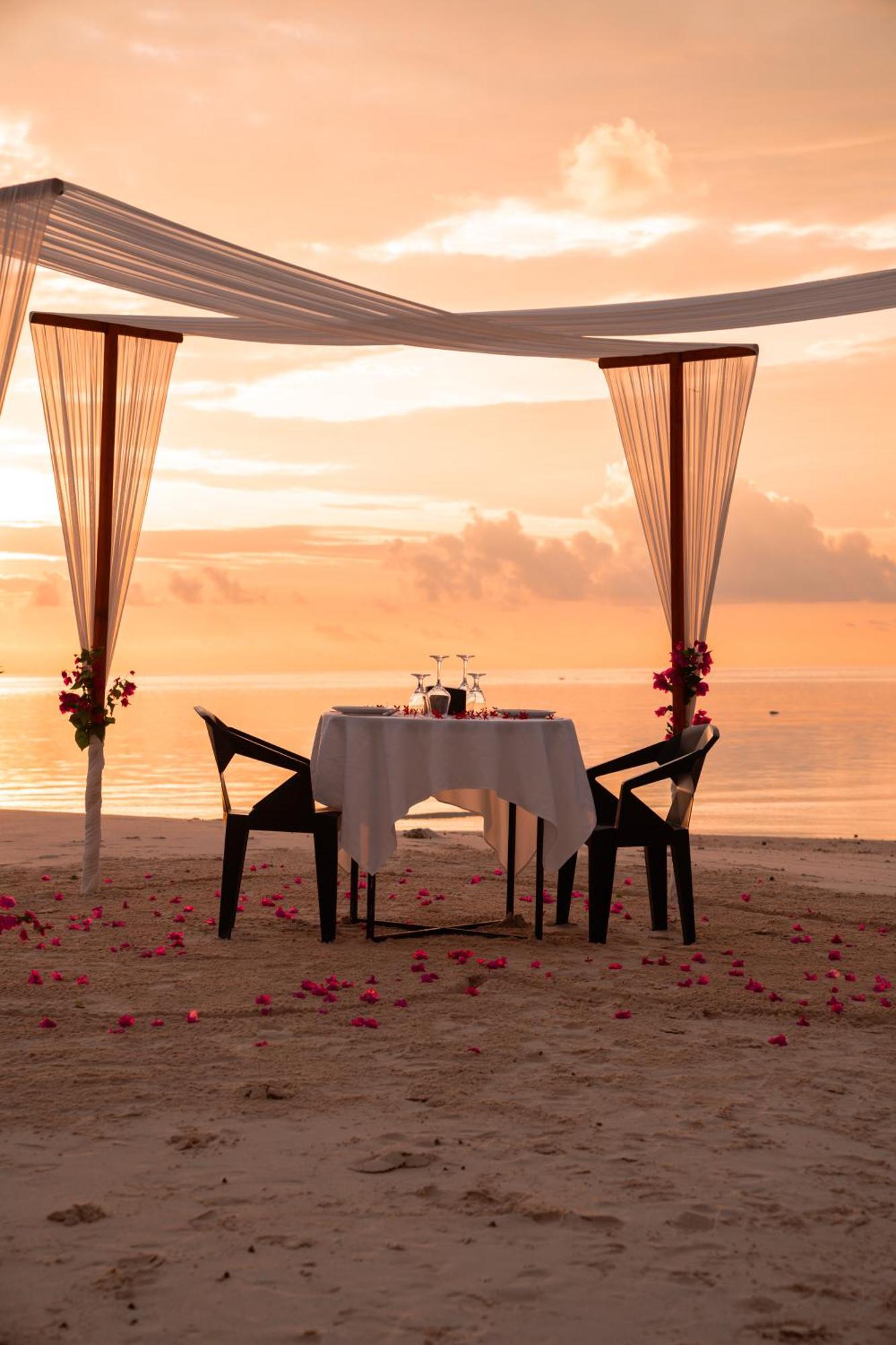 Green Leaf Guest House - Omadhoo Bagian luar foto